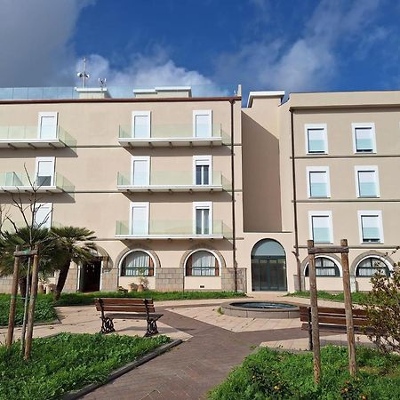 Hotel Villa Delle Rose 오리스타노 외부 사진
