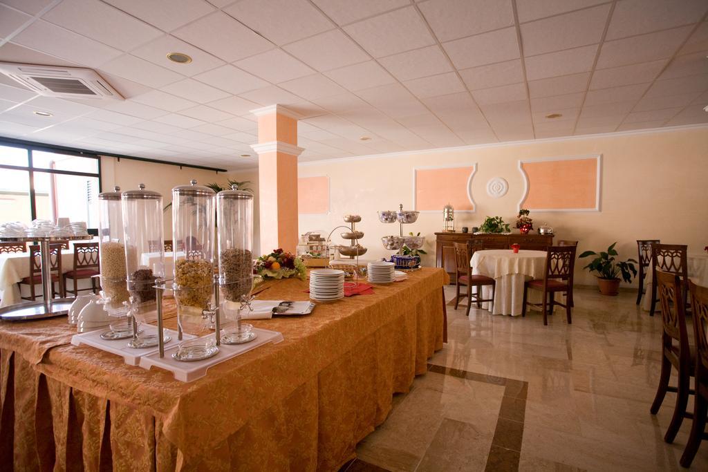 Hotel Villa Delle Rose 오리스타노 외부 사진